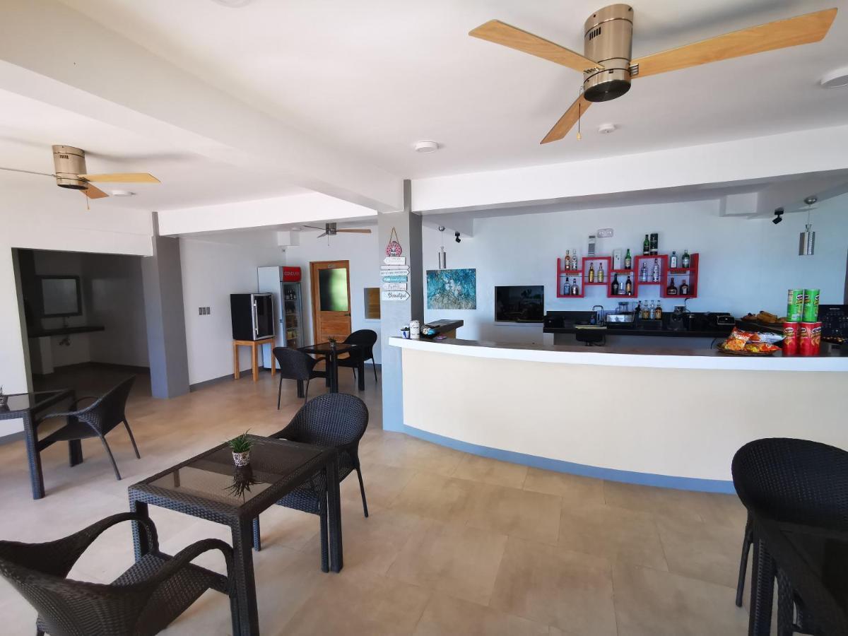 ซันเซ็ต โคฟ บีช แอนด์ ไดฟ์ รีสอร์ต Hotel Romblon ภายนอก รูปภาพ