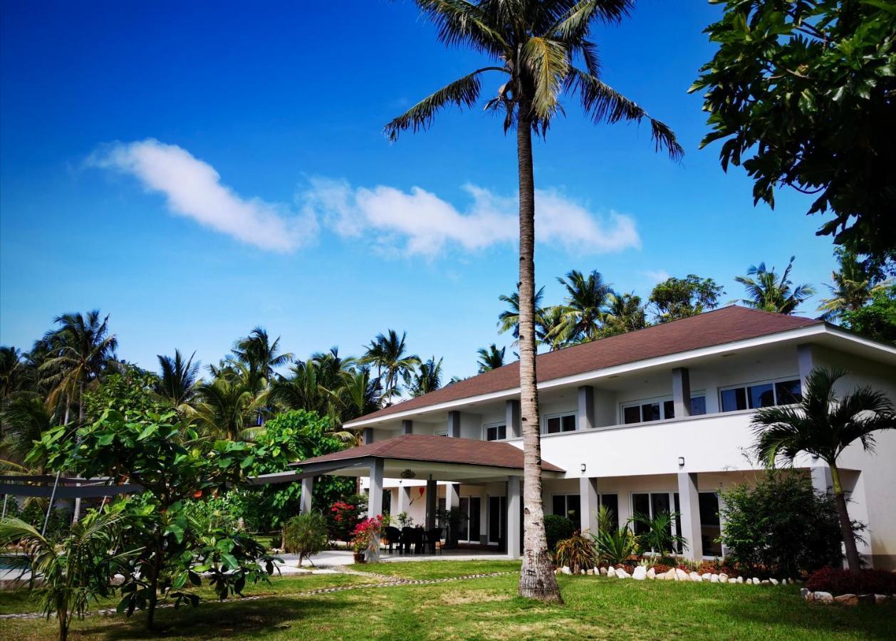 ซันเซ็ต โคฟ บีช แอนด์ ไดฟ์ รีสอร์ต Hotel Romblon ภายนอก รูปภาพ