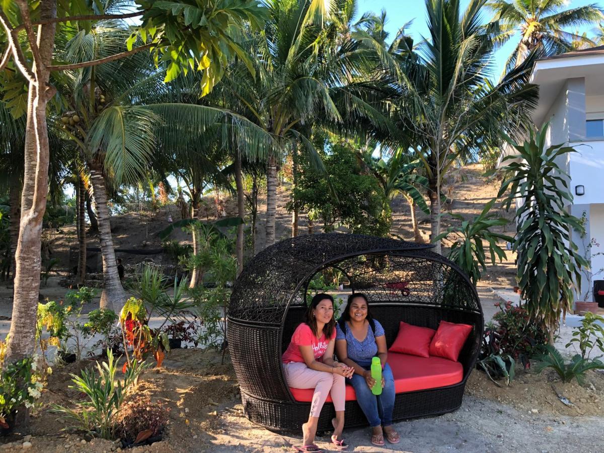 ซันเซ็ต โคฟ บีช แอนด์ ไดฟ์ รีสอร์ต Hotel Romblon ภายนอก รูปภาพ